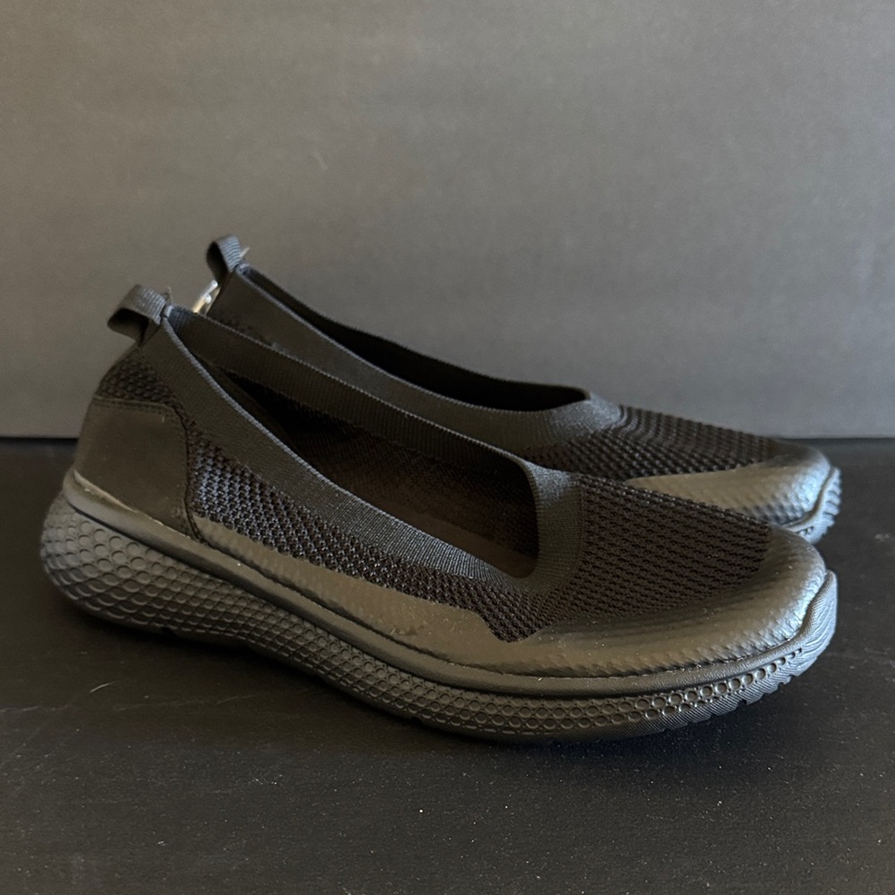 Acaine Simple Life Jeko Womens Slip On Black Walking Shoes Flats 8.5 NWT